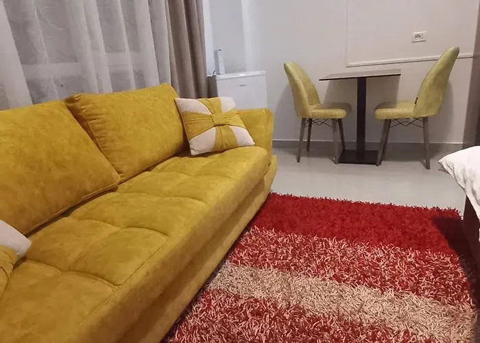 Studio Apartment Bela 2