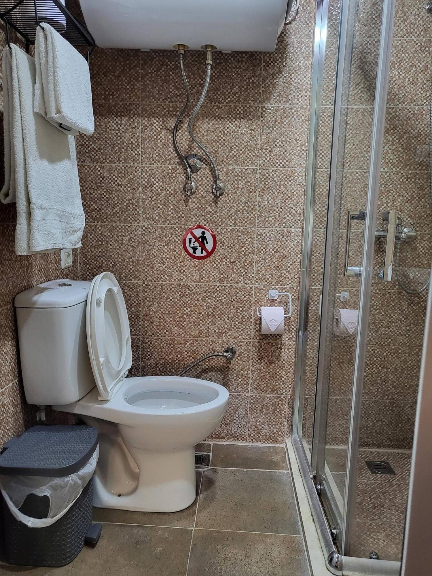 Apartment Bela 2 *
